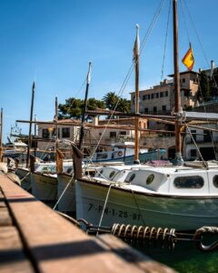 bateaux dans un port espagnol